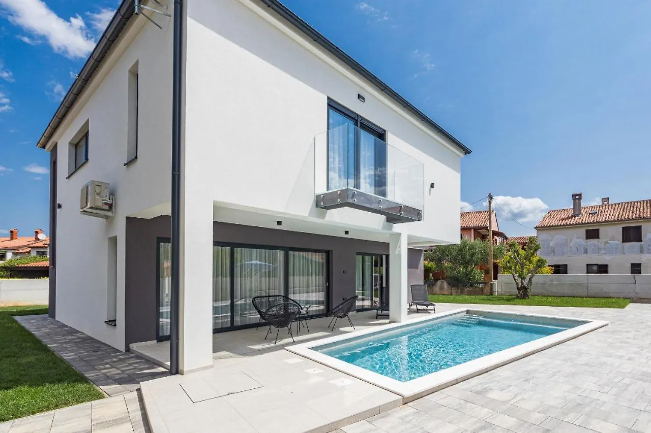 Seaside Villa Bamboo - Fažana